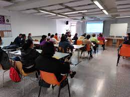 Abierto de inscripción para los cursos de español para inmigrantes en Alicante