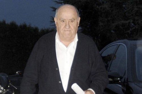 Amancio Ortega dona tres millones de euros y 500.000 a Turquía