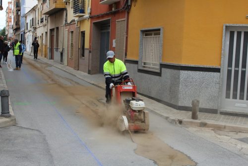 Novelda comienza las obras para la reconversión en vías de plataforma única de diversas calles del centro histórico