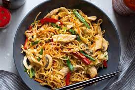 Cómo hacer yakisoba de pollo