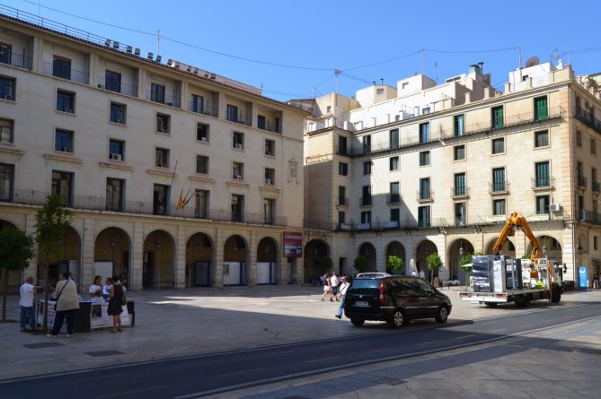 Cinco años de prisión y 15.000 euros por intentar matar a un hombre en Villena