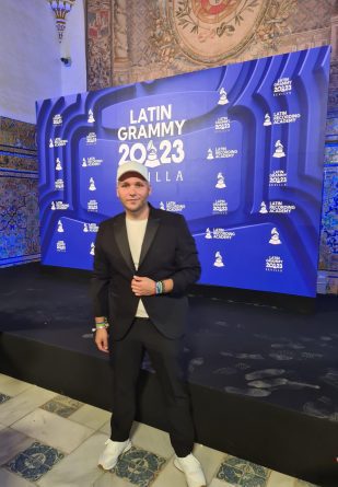 Adrián Cobos: nominado en la lista de los Latín Grammy de este año 2023