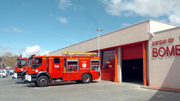 Desalojadas de 40 personas debido a un incendio en un edificio residencial en Alicante