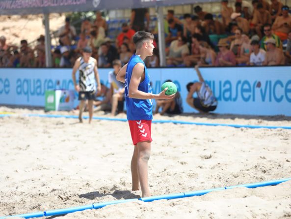 El circuito español de balonmano playa más sostenible llega a las playas de Valencia