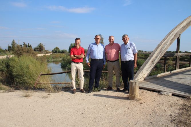 El presidente de la CHS y el subdelegado del Gobierno en Alicante visitan actuaciones de conservación y mantenimiento en el rio Segura