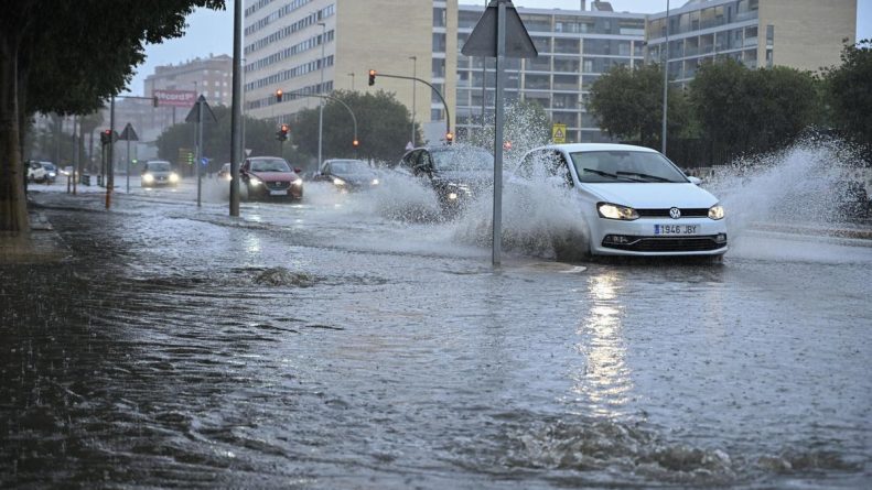 Intensa DANA Provoca Precipitaciones de Hasta 71 Litros por Metro Cuadrado en la Provincia de Alicante