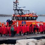 Rescate de unas 40 personas a bordo de pateras en la costa de Alicante