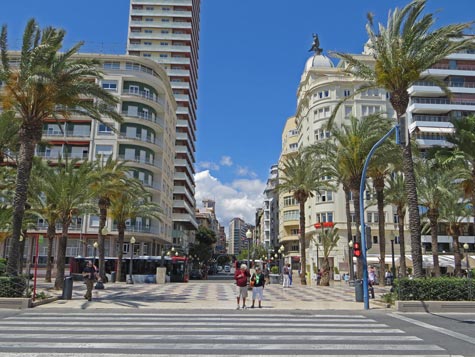 La Rambla de Alicante se Prepara para Celebrar una Nochevieja Especial