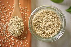 ¿Quinoa todos los días? Beneficios, riesgos y alternativas para una dieta balanceada