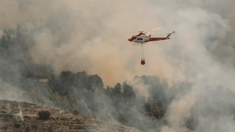 El incendio de Tárbena (Alicante) se da por estabilizado 180 vecinos regresan a sus casas tras arrasar 690 hectáreas