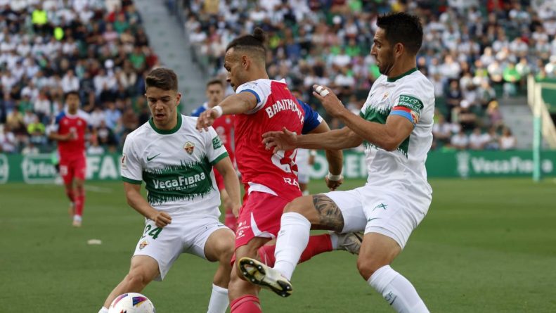 Elche C.F. 2 - 2 Espanyol: Un empate con sabor amargo para ambos equipos