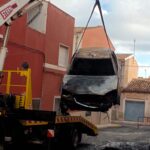 Incendio en Aspe: Un vehículo estacionado queda totalmente Quemado por el Fuego