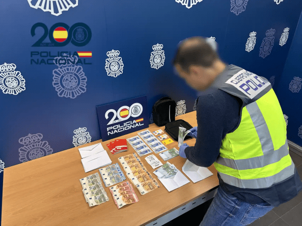 La Policía Nacional detiene en Torrevieja a un fugitivo sueco buscado por narcotráfico y blanqueo de capitales