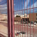 Los alumnos del instituto Clot de l’Illot denuncian la falta de seriedad del ayuntamiento por las obras inconclusas en el centro