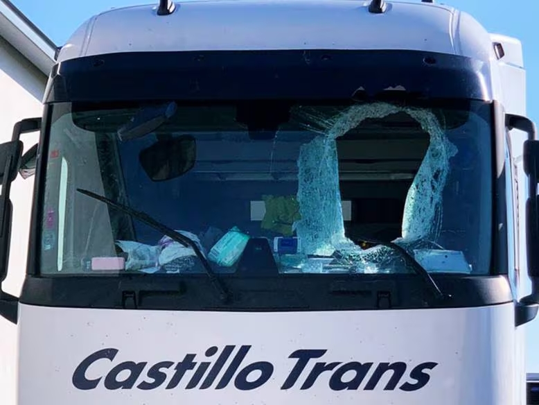 Conmoción en Alicante por la muerte de un camionero tras un ataque en Bélgica; uno de los detenidos disparó a coches aparcados