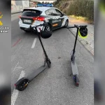 Sorprenden a dos ladrones con patinetes robados valorados en 800 euros en Alicante