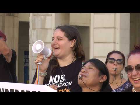 Vendedores de Artesanía en la Explanada Protestan y Exigen al Alcalde que Cumpla su Promesa