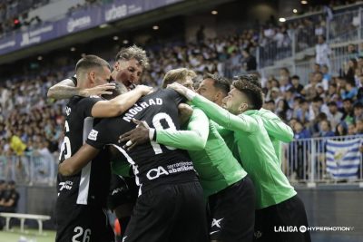 Elche CF arrasa en Málaga con un contundente 0-3 en LaLiga Hypermotion