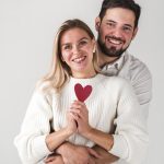 Vivir Separados, Amar Unidos: ¿El Futuro de las Relaciones de Pareja?