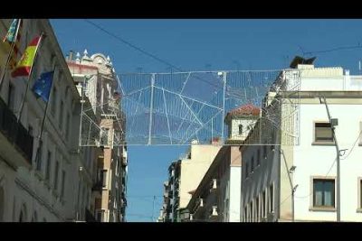 Las luces de Navidad iluminan las principales calles de Alicante