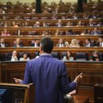 Pedro Sánchez da la espalda a los ciudadanos